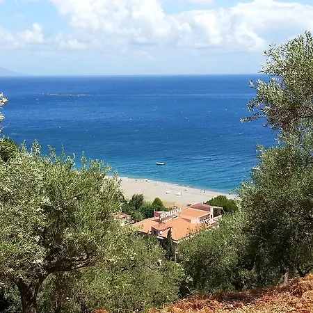 Roccabianca Hotel *