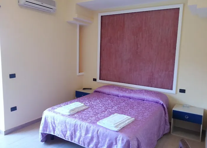 Roccabianca Hotel Gioiosa Marea